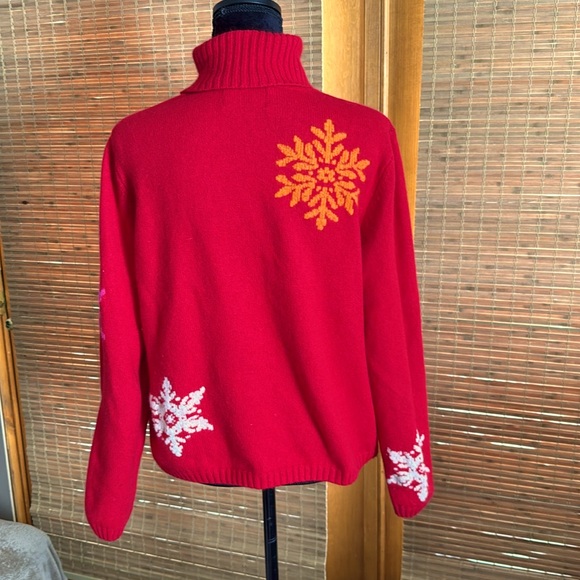 Eddie Bauer Collectibles colorful turtleneck brushed cotton and angora sweater - Picture 2 of 6